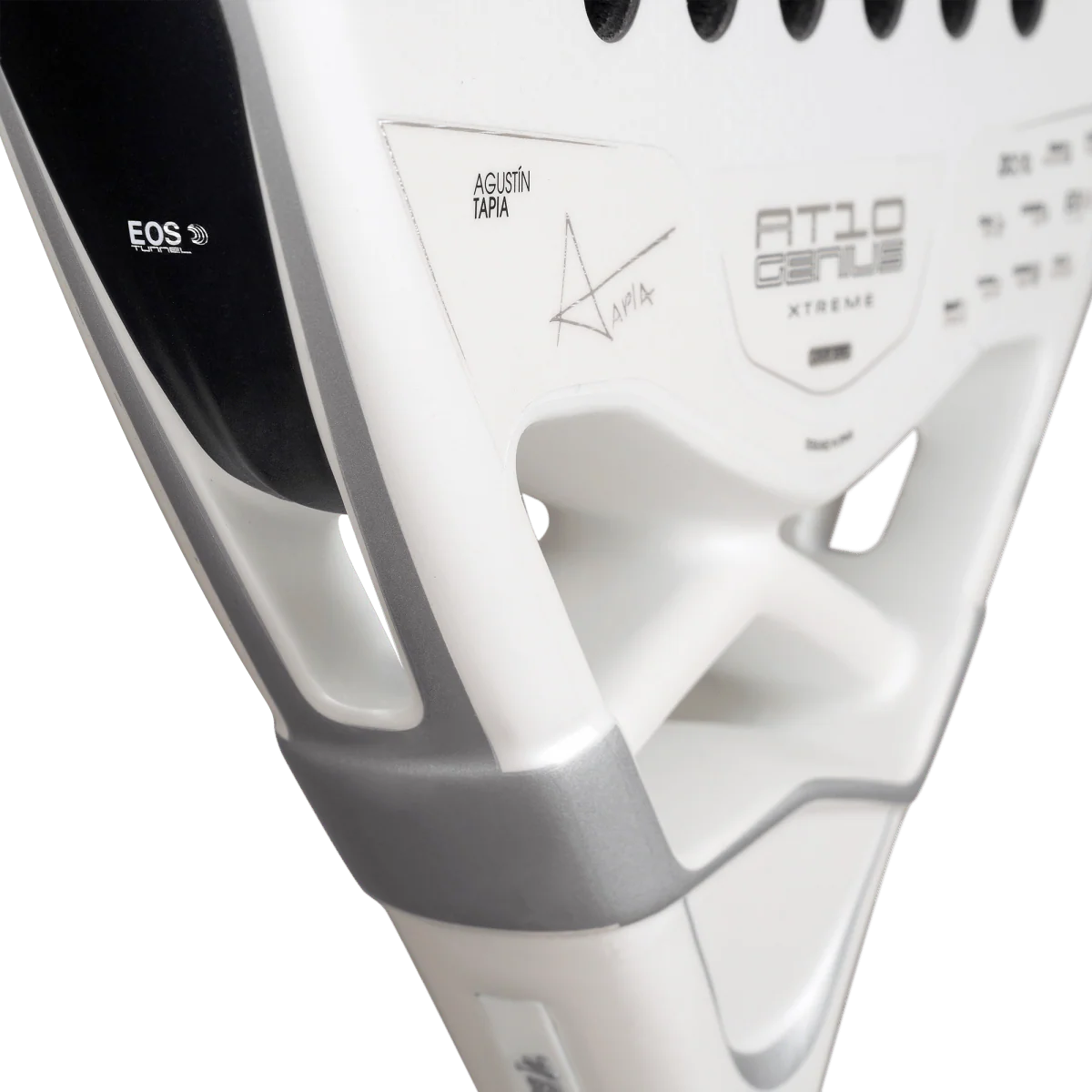 AT10 Luxury Genius Attack 12K Alum XTREM 2026 frá Agustín Tapia